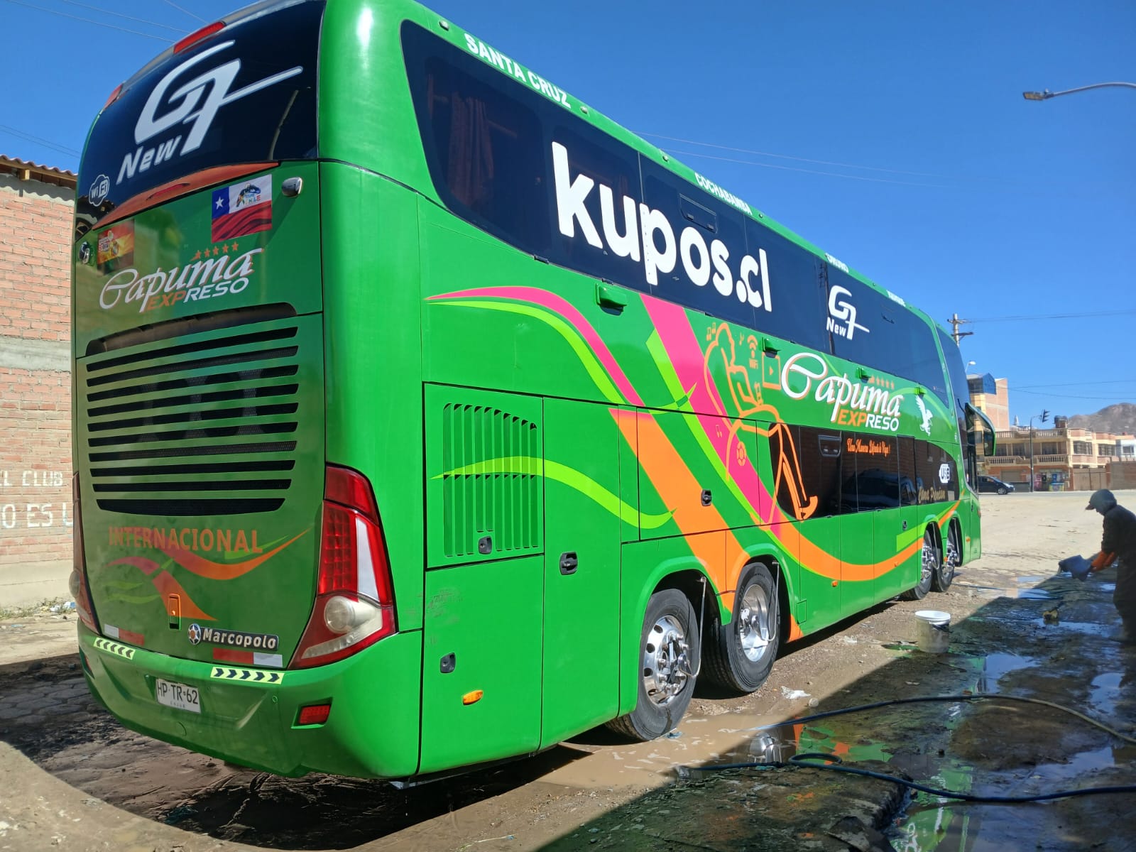 Bus Expreso Capuma unidad 4